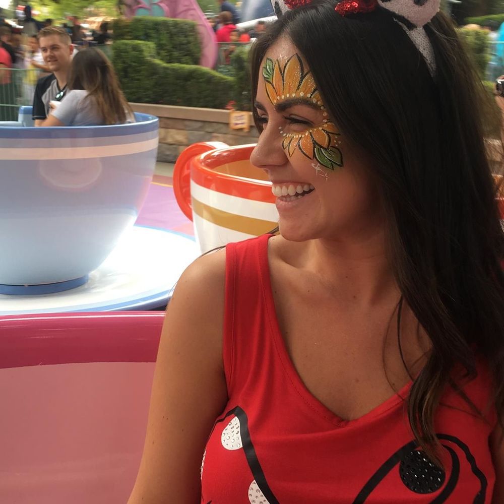 Meet your Posher, Danielle